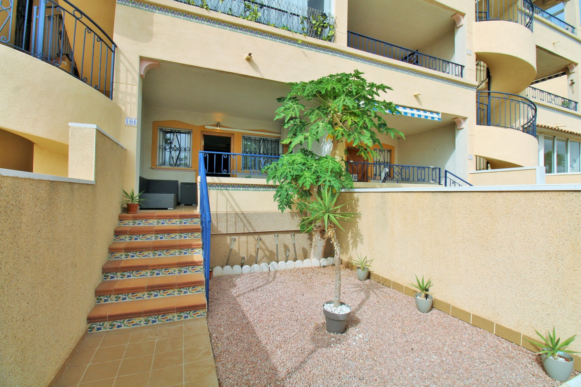 Revente - Appartement -
Punta Prima