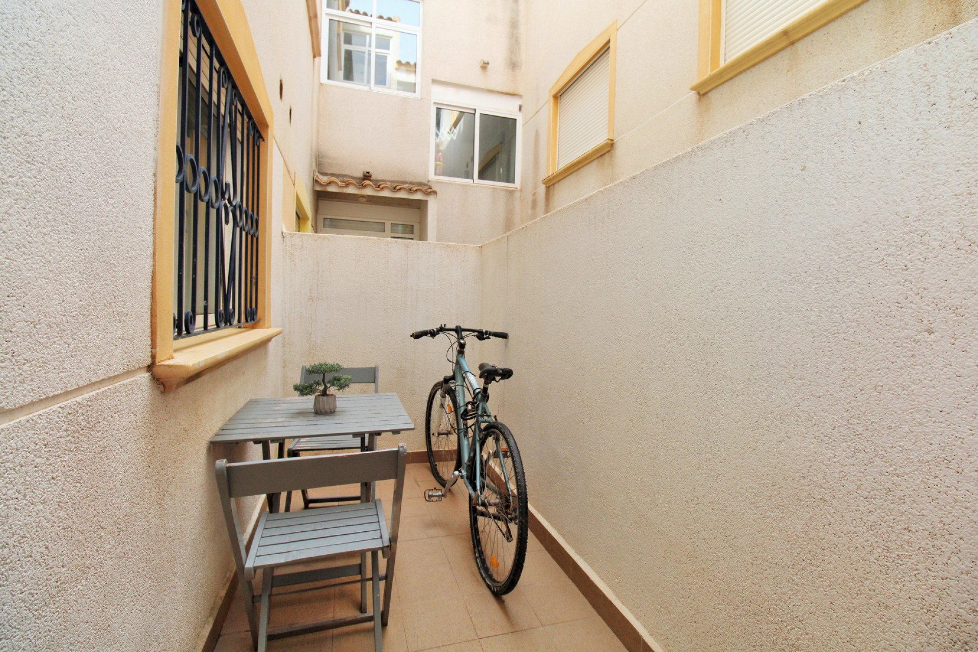 Revente - Appartement -
Punta Prima