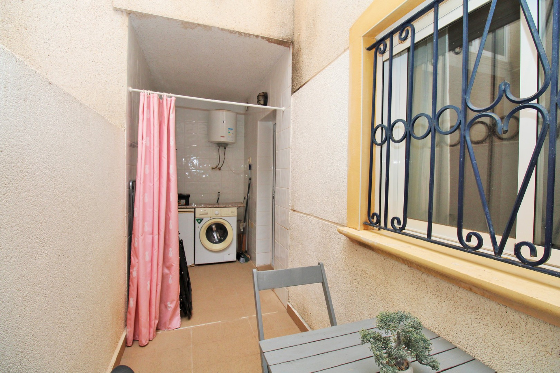 Revente - Appartement -
Punta Prima
