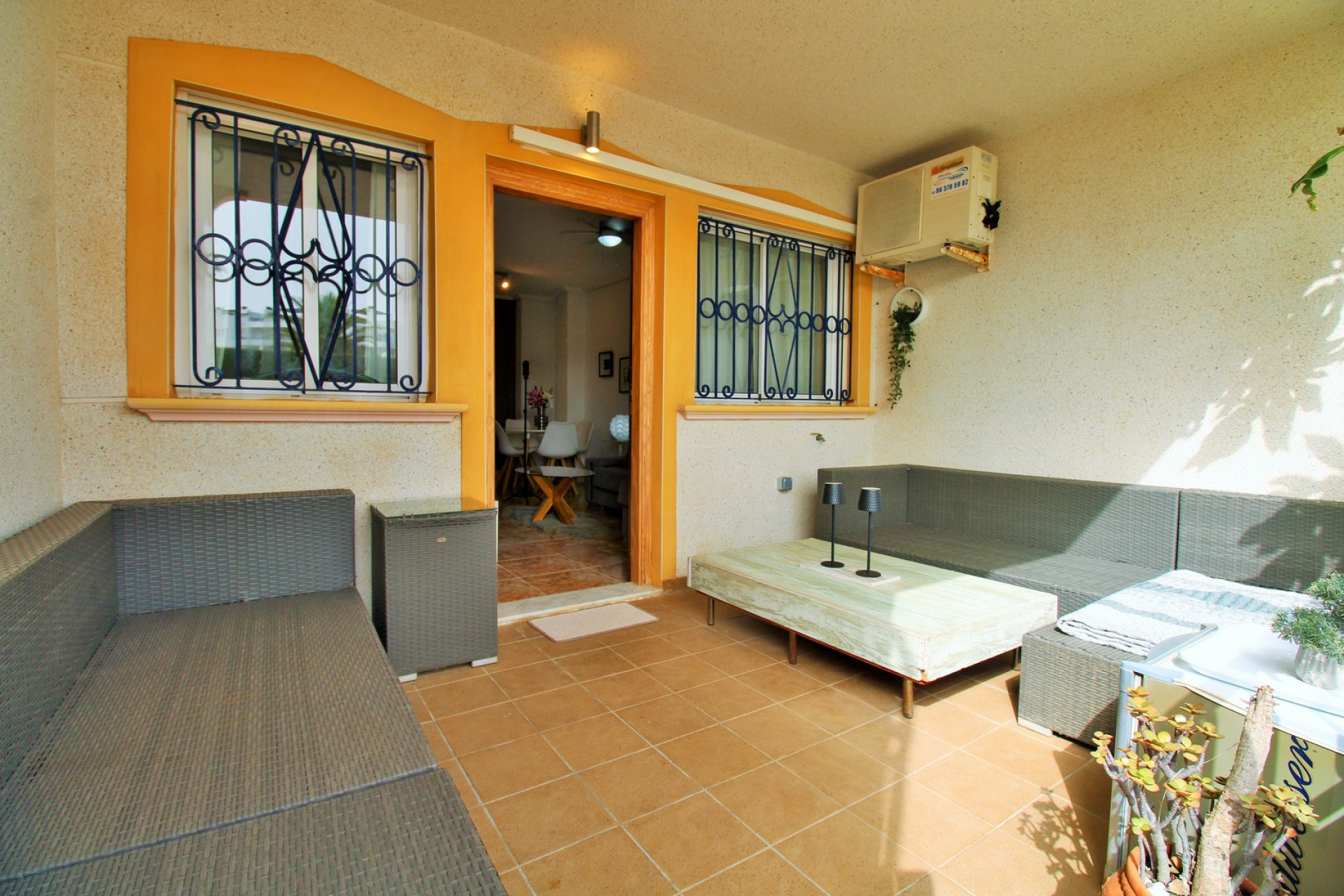 Revente - Appartement -
Punta Prima