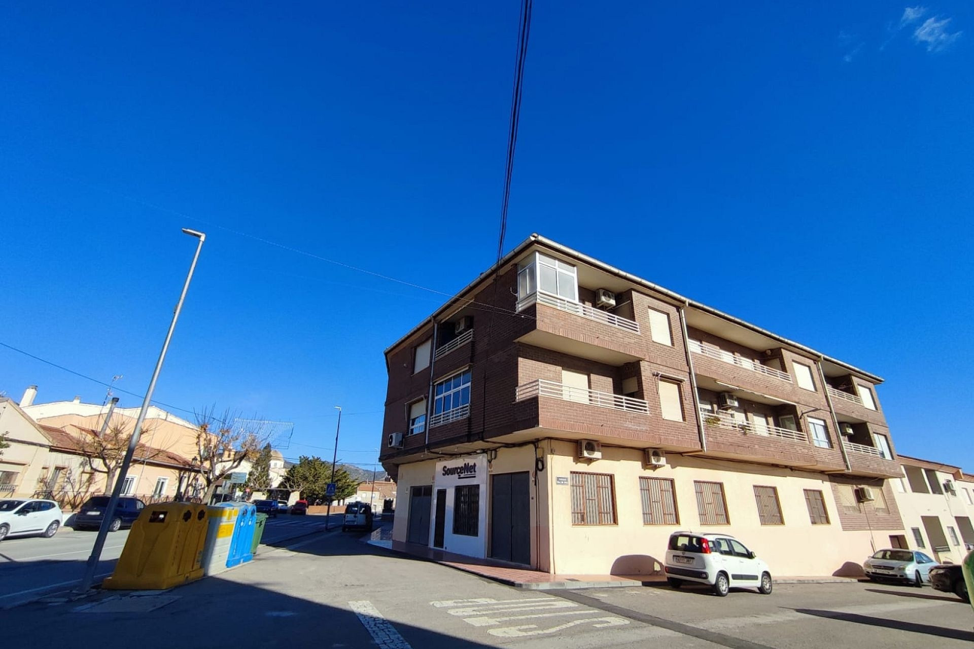 Revente - Appartement -
Salinas