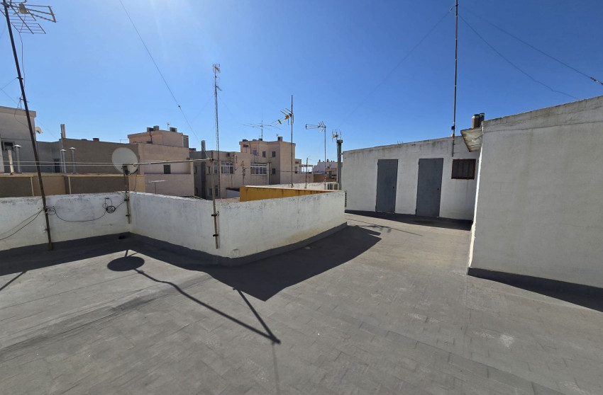 Revente - Appartement -
Sax