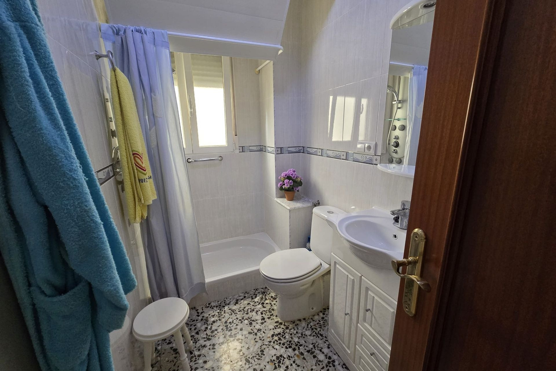 Revente - Appartement -
Sax