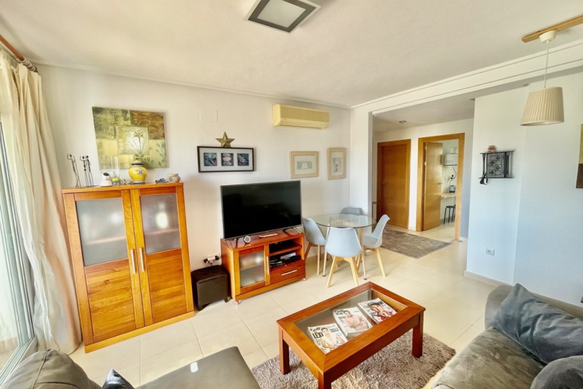 Revente - Appartement -
Sucina