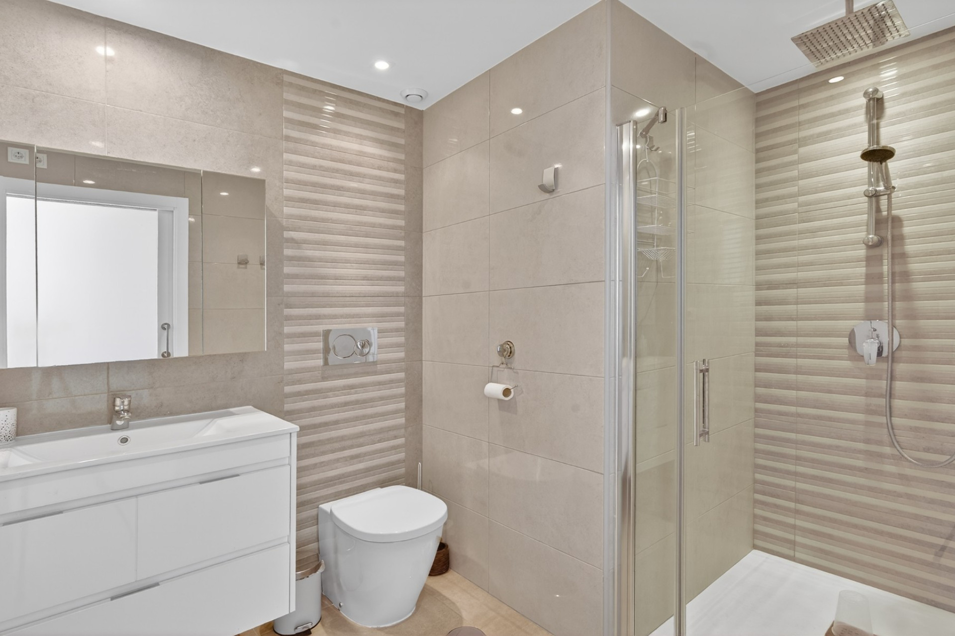 Revente - Appartement -
Torrevieja - Aguas Nuevas