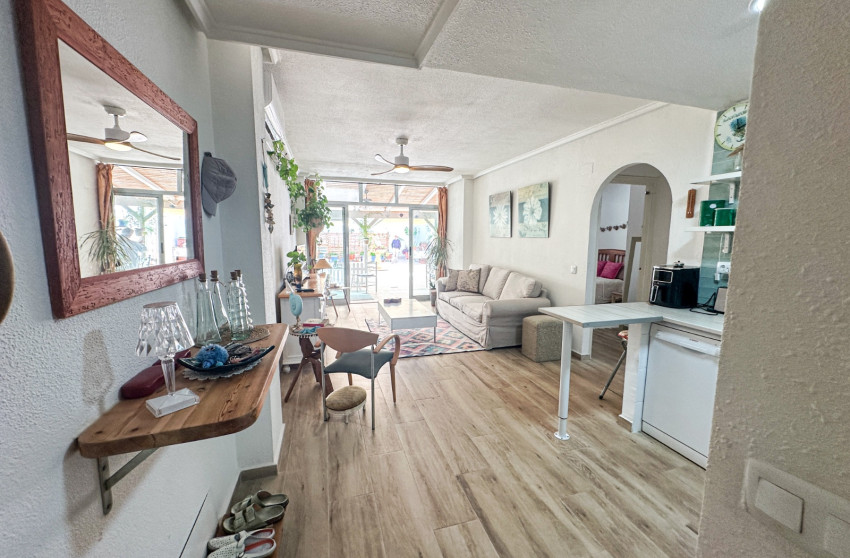 Revente - Appartement -
Torrevieja - Center