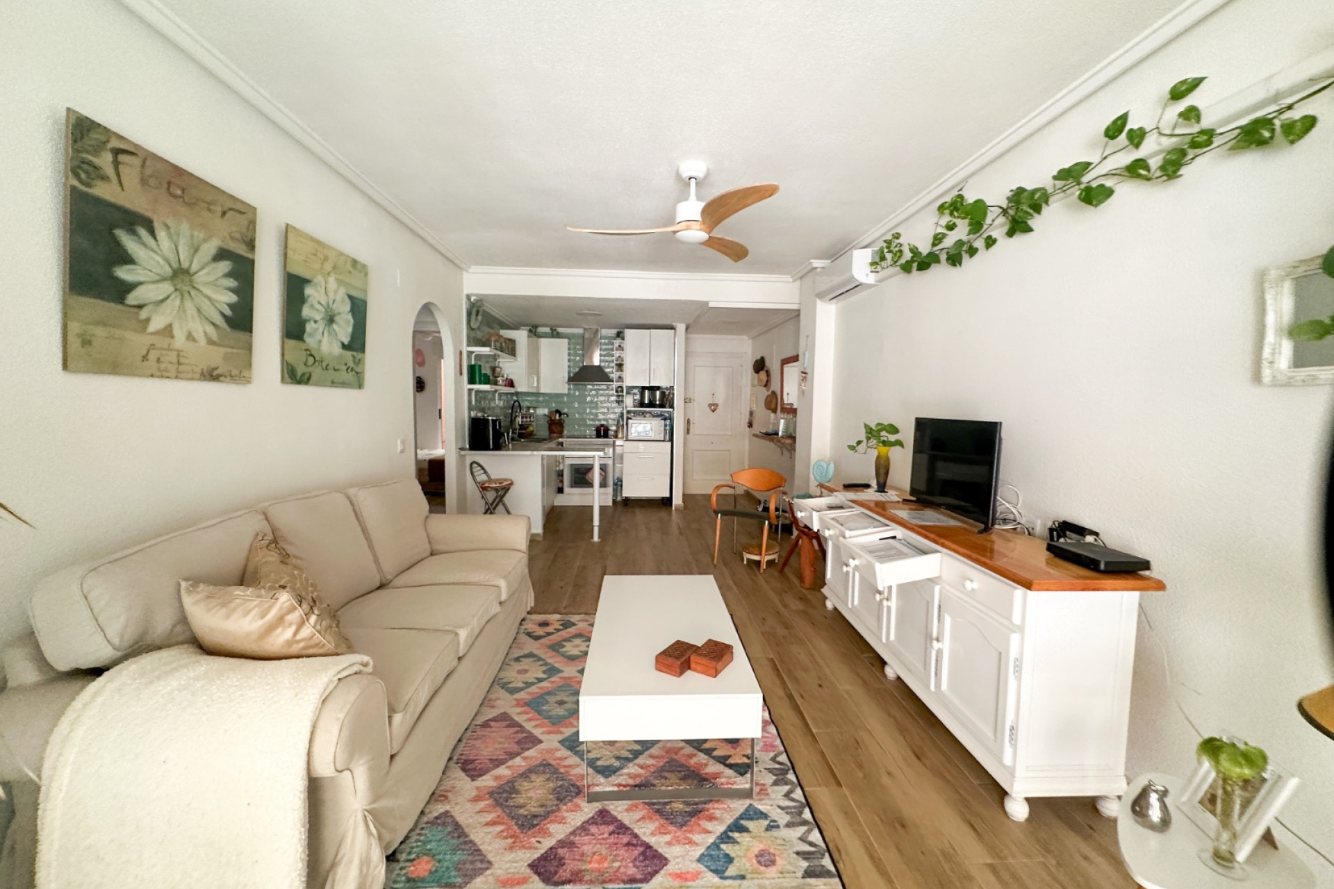 Revente - Appartement -
Torrevieja - Center