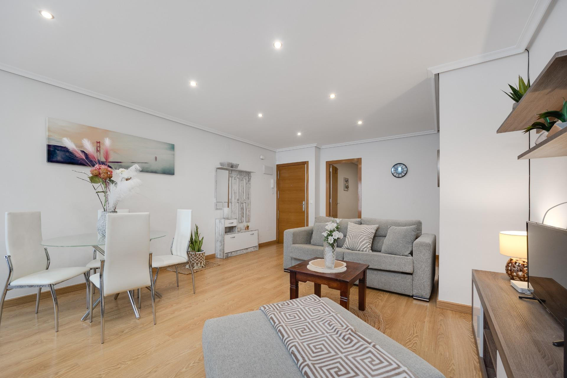 Revente - Appartement -
Torrevieja - Centro