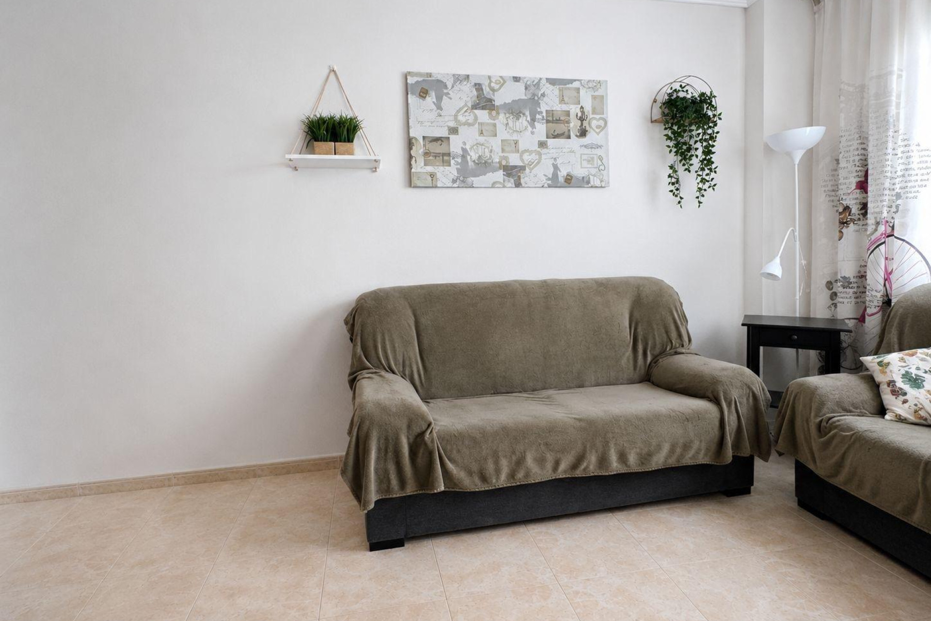 Revente - Appartement -
Torrevieja - Centro