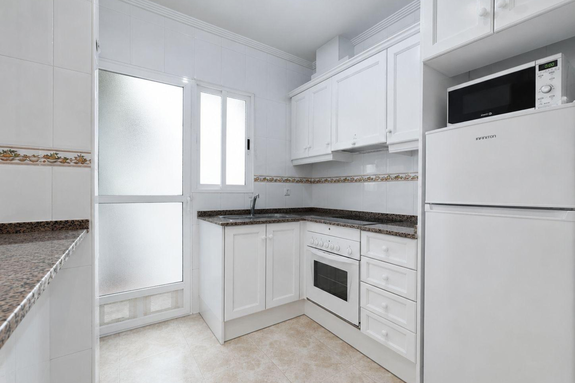 Revente - Appartement -
Torrevieja - Centro