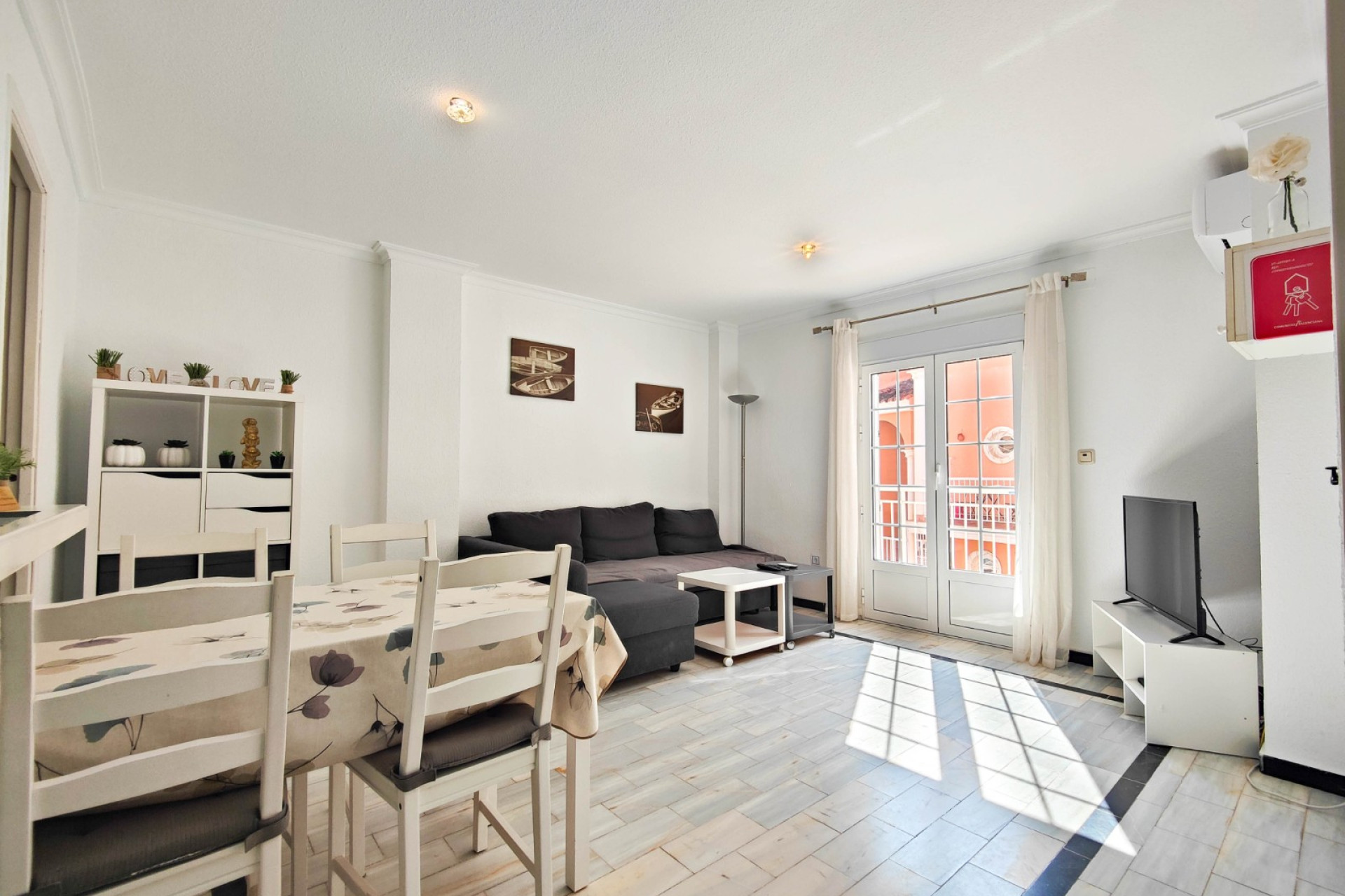 Revente - Appartement -
Torrevieja - La Mata