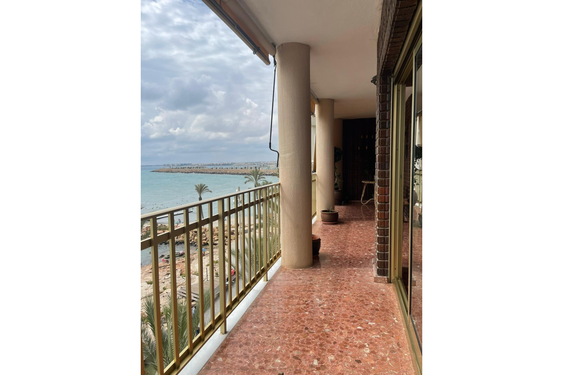 Revente - Appartement -
Torrevieja - Las Piscinas Naturales