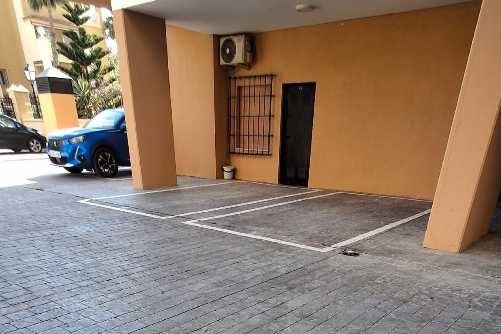 Revente - Appartement -
Torrevieja - Playa Los Locos