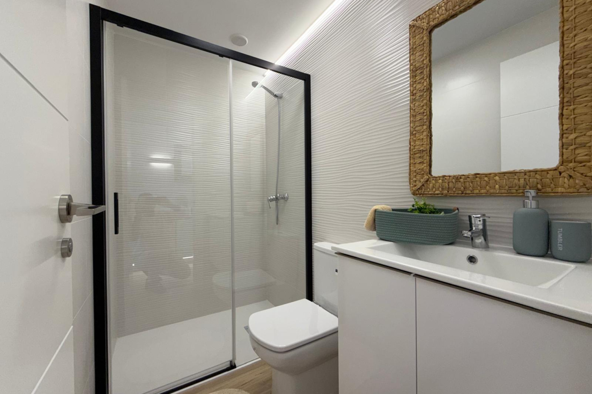 Revente - Appartement -
Torrevieja - Punta Prima
