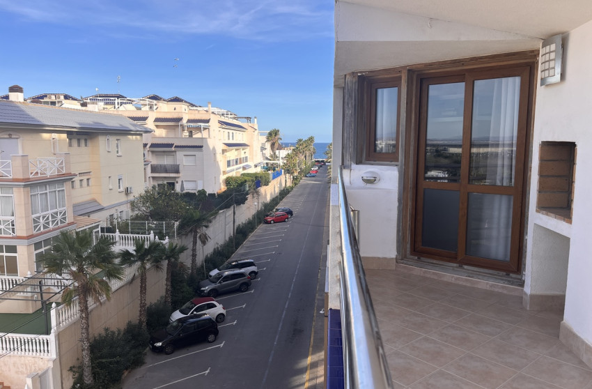 Revente - Appartement -
Torrevieja