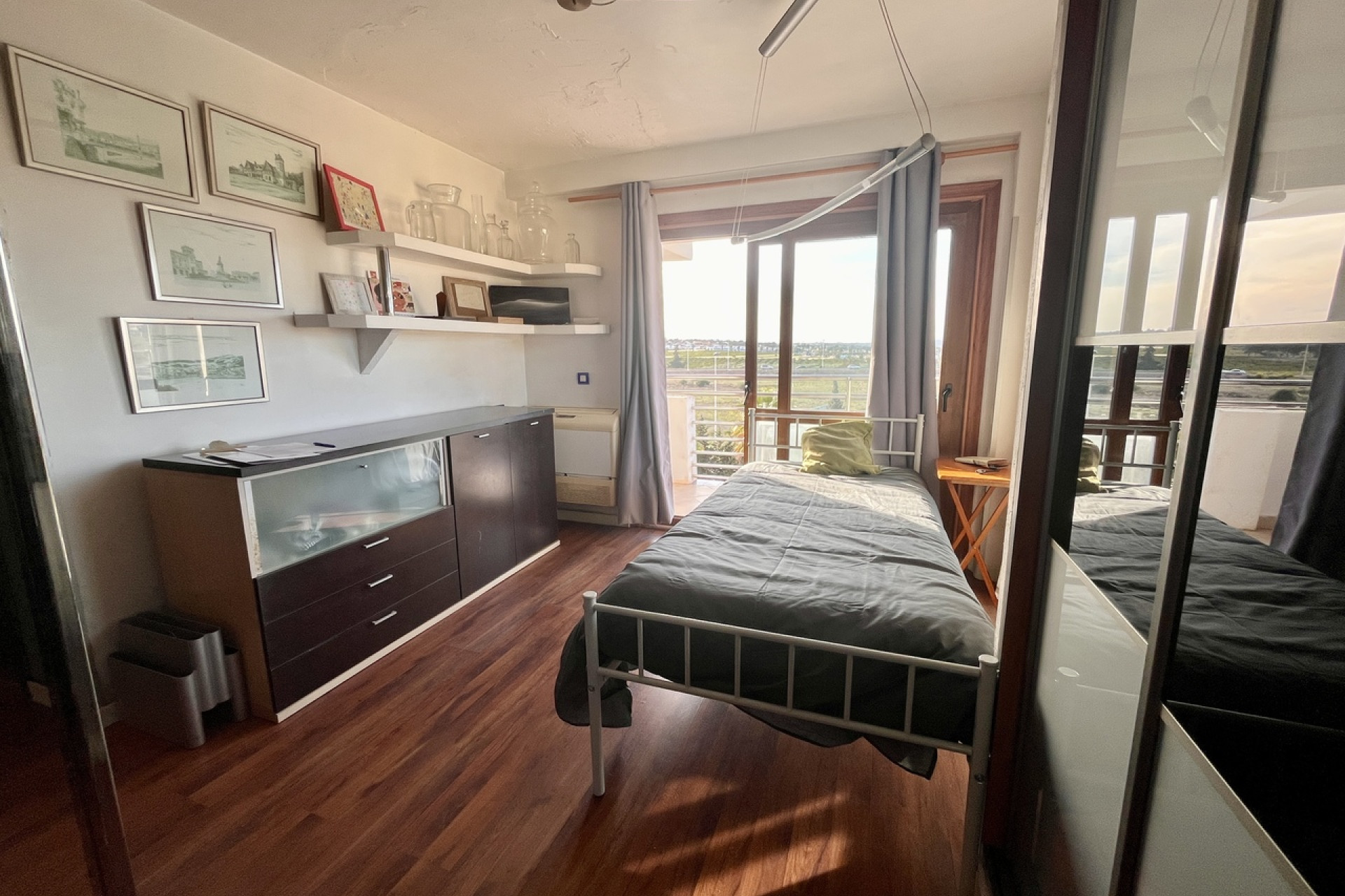 Revente - Appartement -
Torrevieja