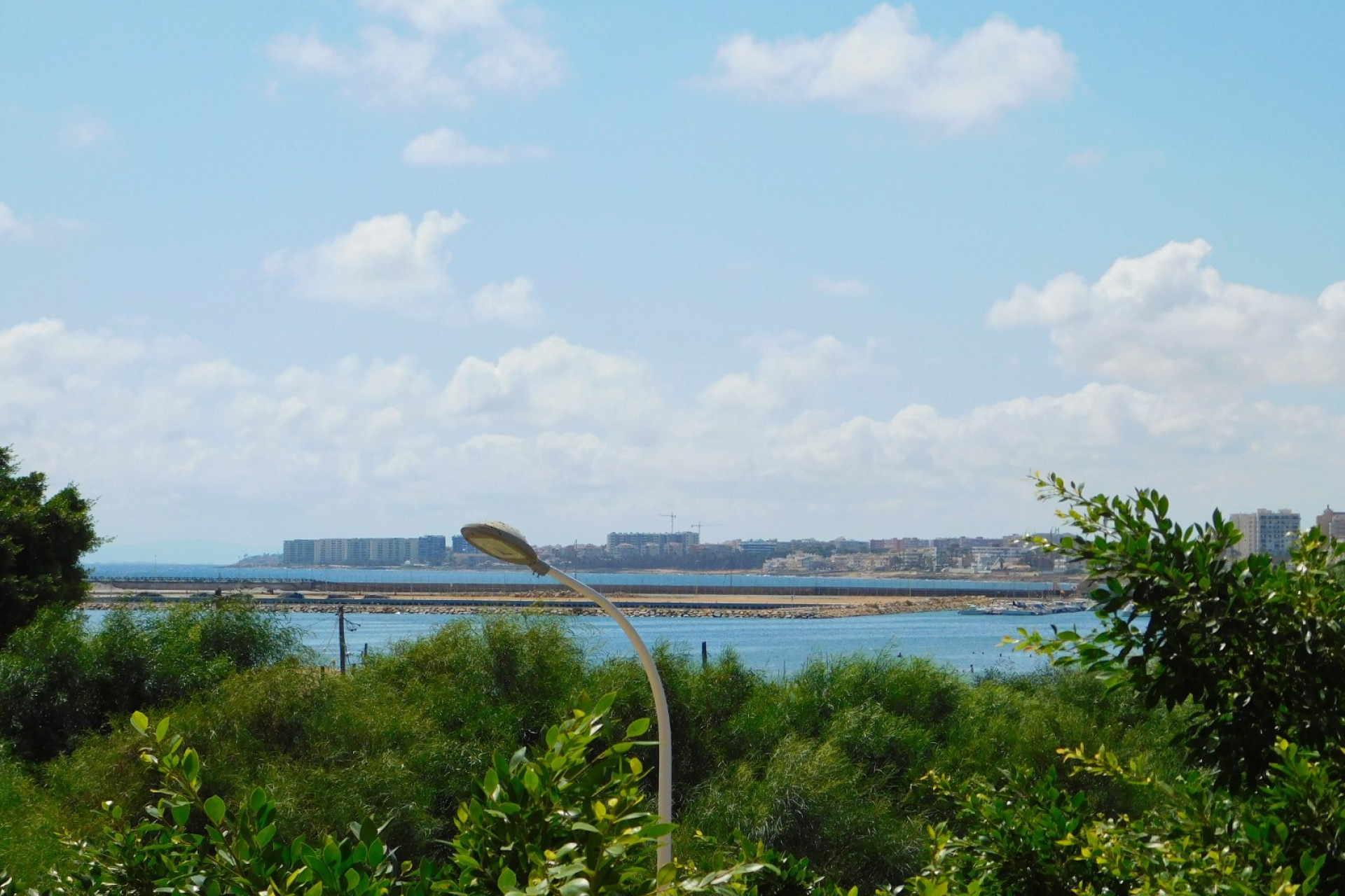 Revente - Appartement -
Torrevieja