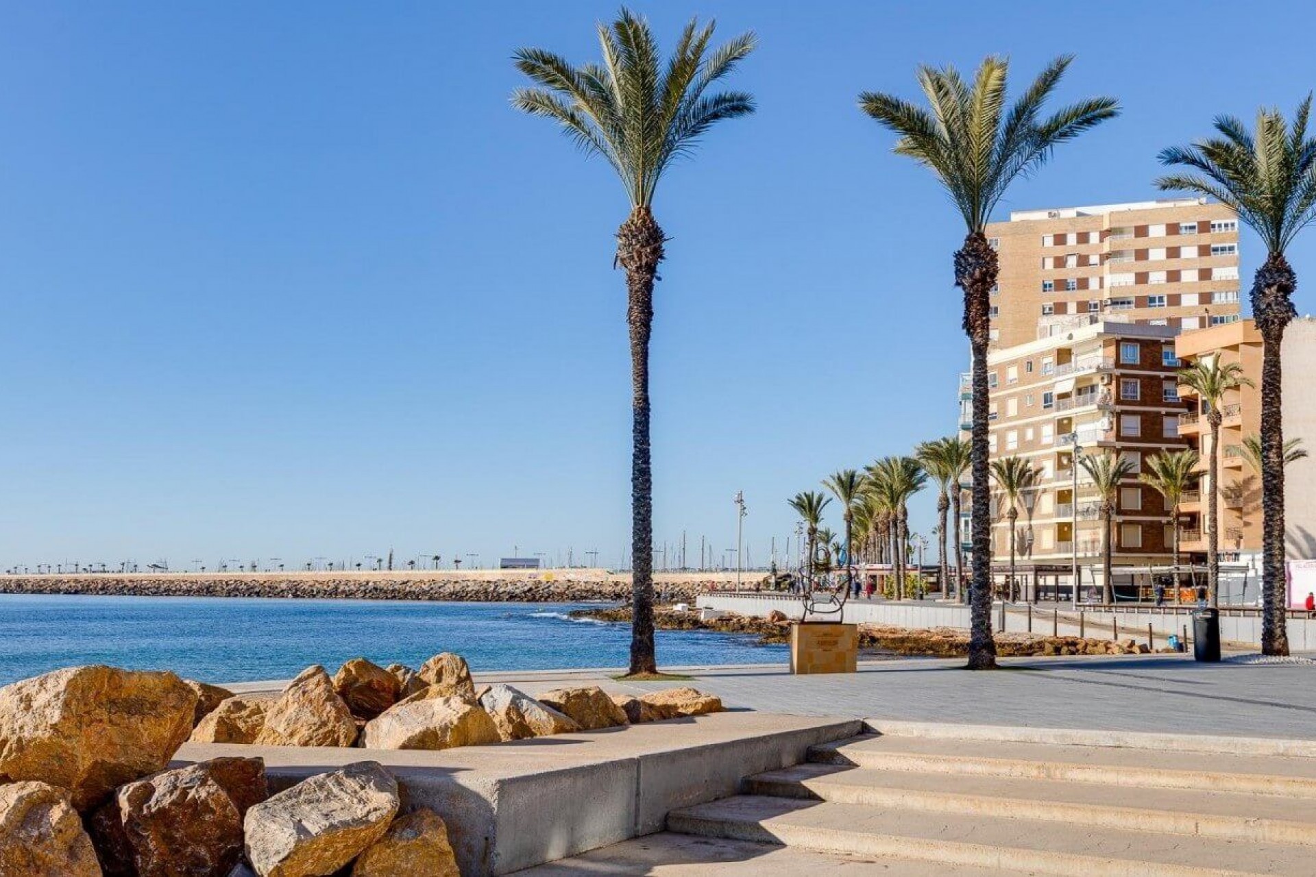 Revente - Appartement -
Torrevieja