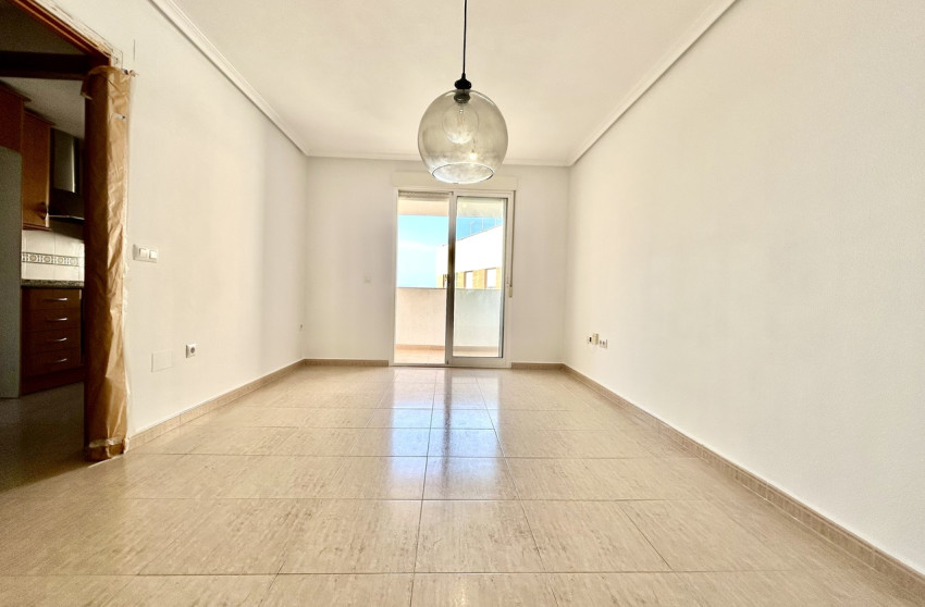 Revente - Appartement -
Torrevieja