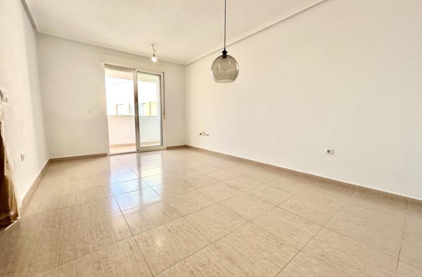 Revente - Appartement -
Torrevieja