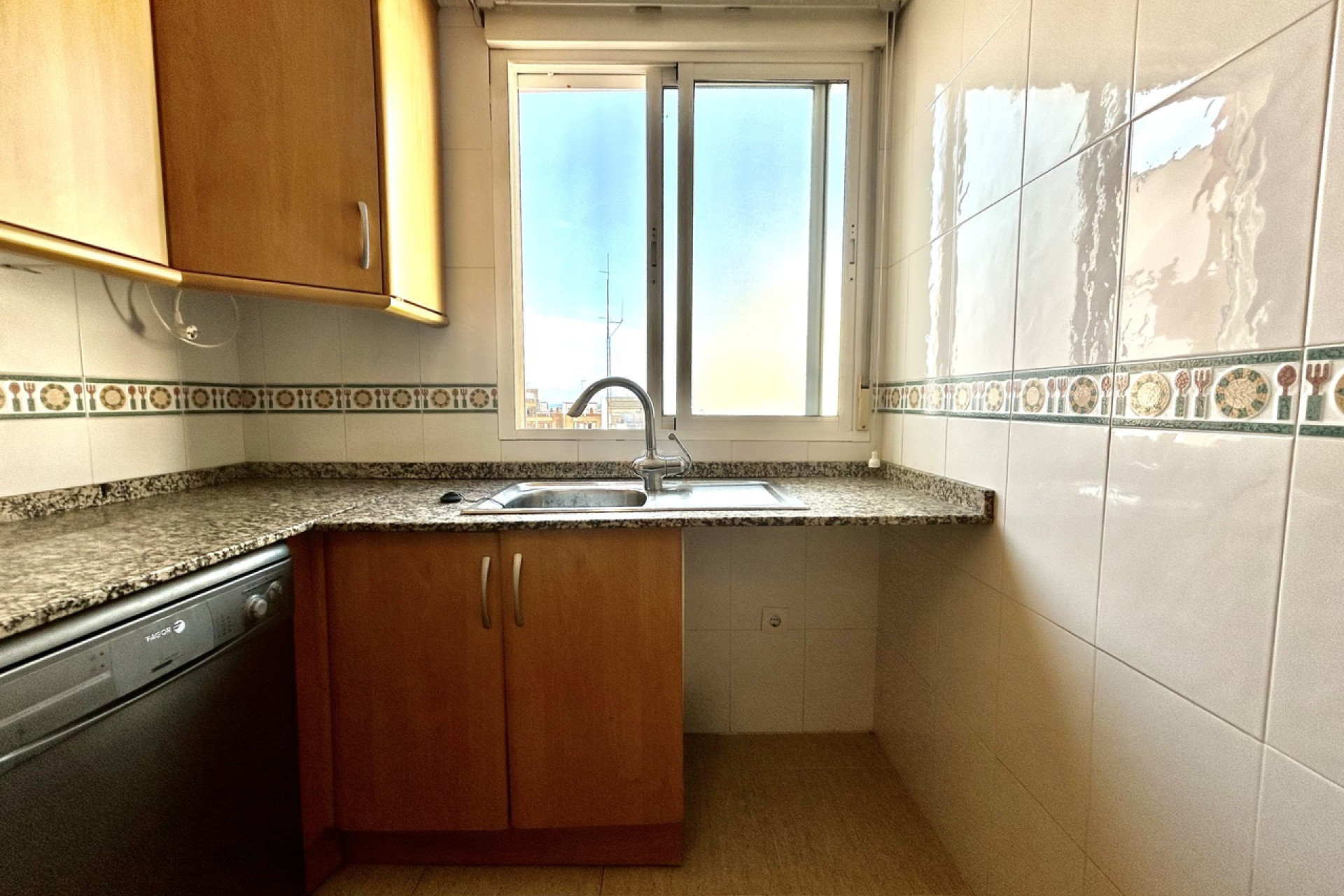 Revente - Appartement -
Torrevieja