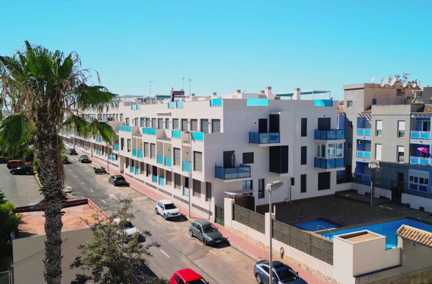 Revente - Appartement -
Torrevieja