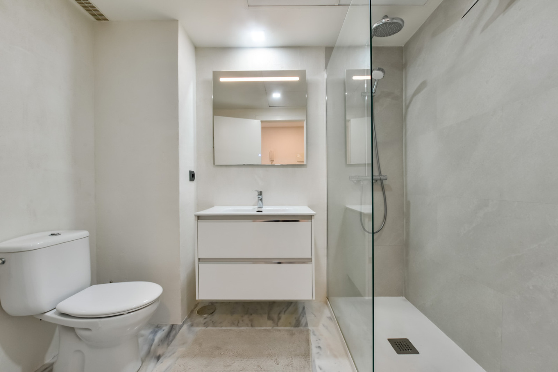 Revente - Appartement -
Villajoyosa - La Cala