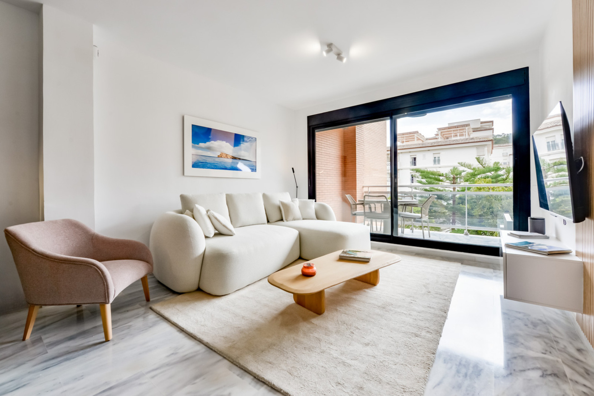 Revente - Appartement -
Villajoyosa - La Cala