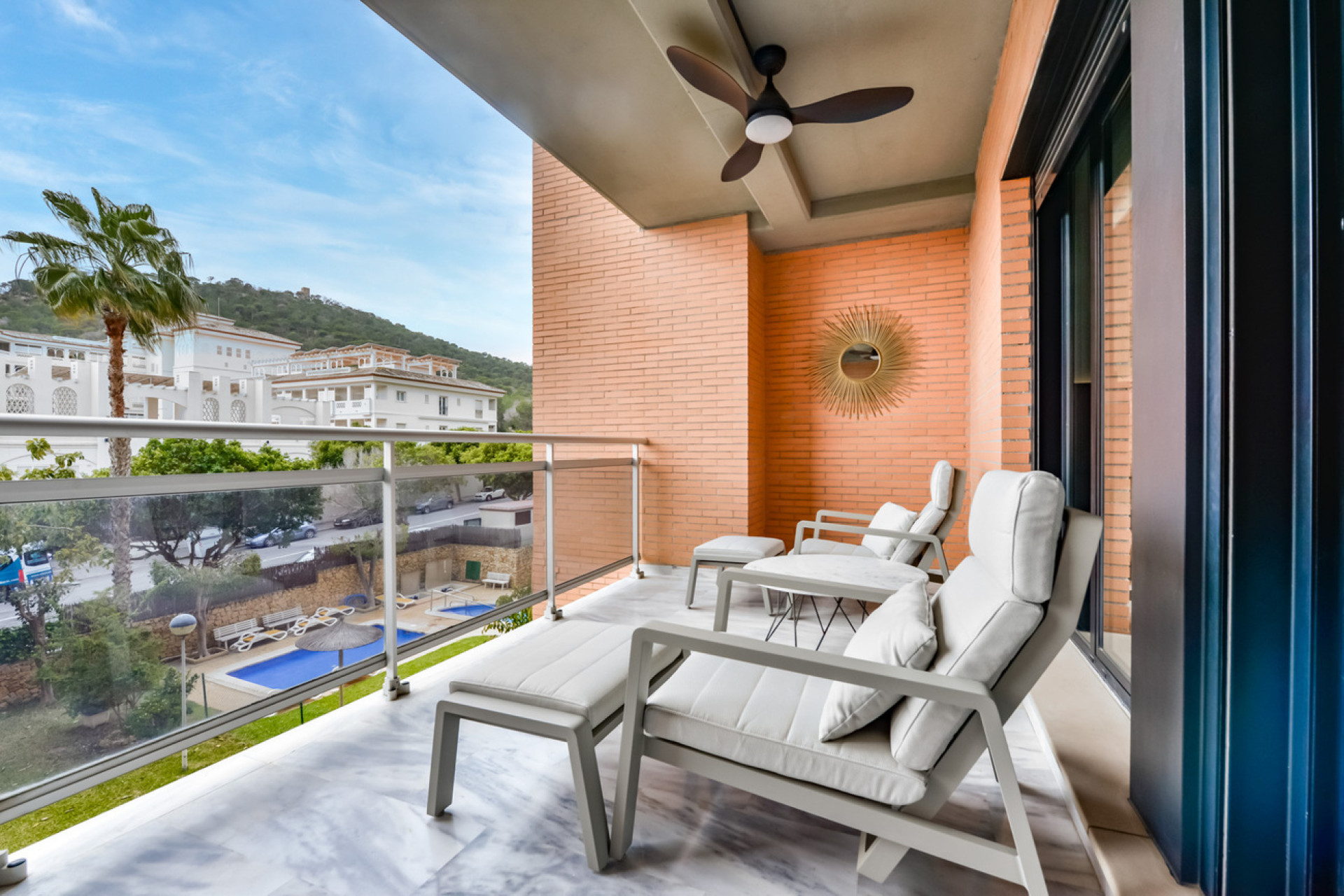 Revente - Appartement -
Villajoyosa - La Cala