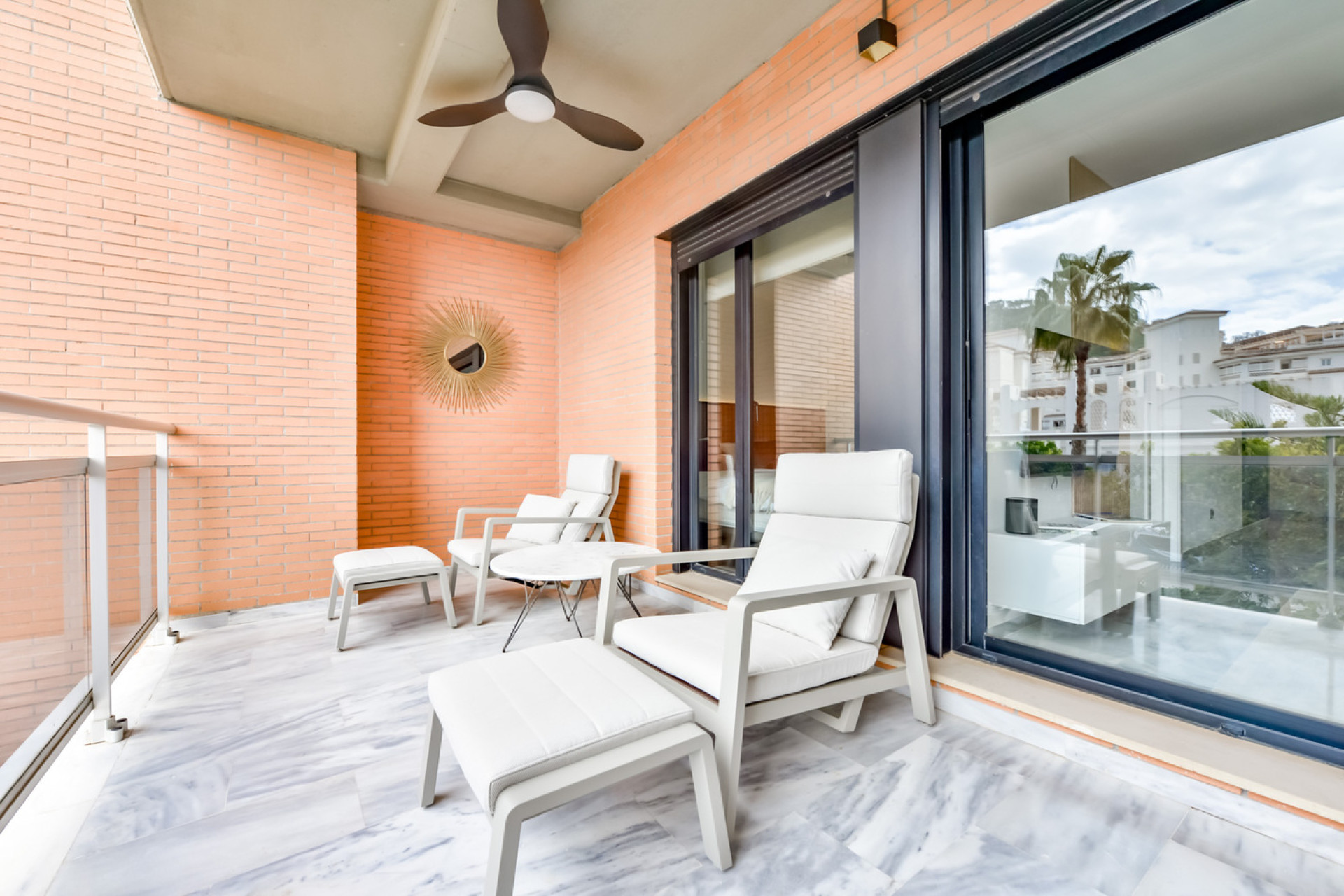 Revente - Appartement -
Villajoyosa - La Cala