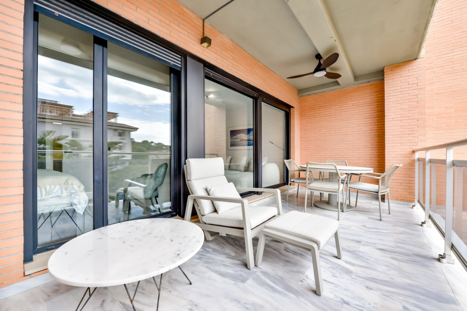 Revente - Appartement -
Villajoyosa - La Cala