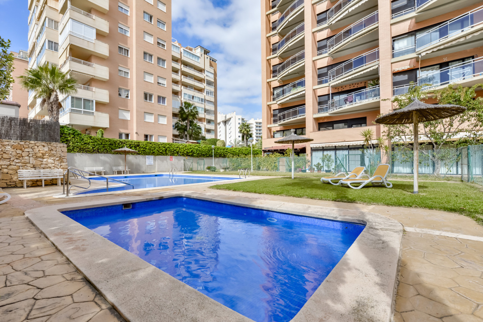 Revente - Appartement -
Villajoyosa - La Cala