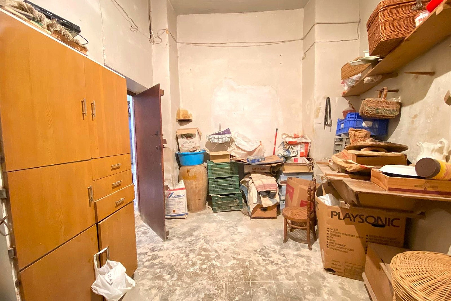 Revente - autre -
Pinoso