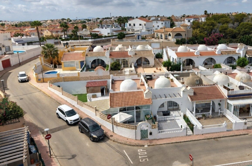 Revente - Bungalow -
Orihuela Costa - Villamartin