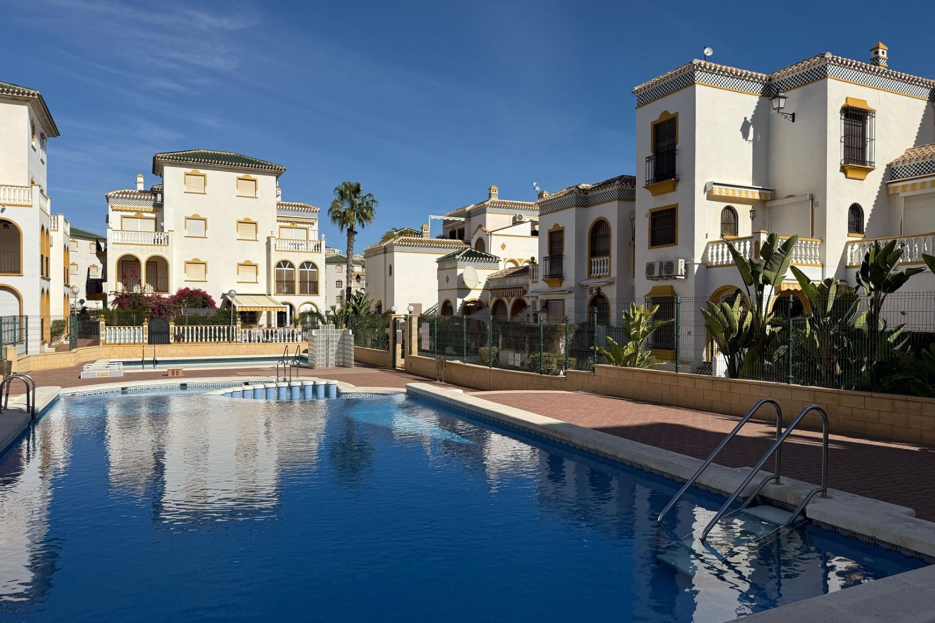 Revente - Bungalow -
Torrevieja - Cañada Del Molino