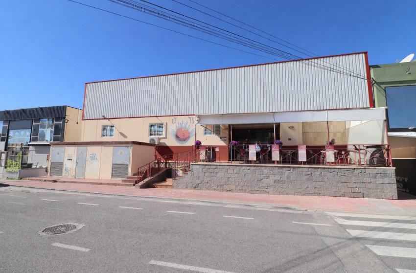 Revente - Commercial (Freehold) -
Ciudad Quesada - Ciudad Quesada - Town