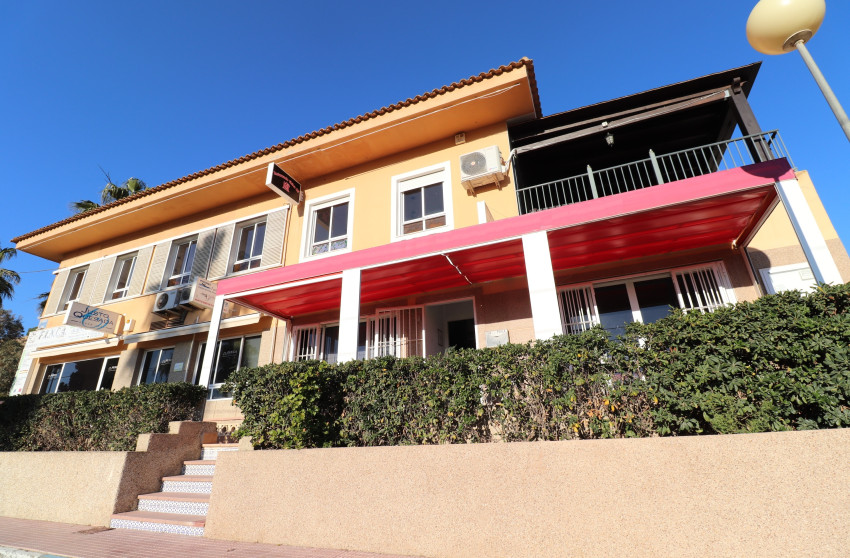 Revente - Commercial (Freehold) -
Ciudad Quesada - La Marquesa