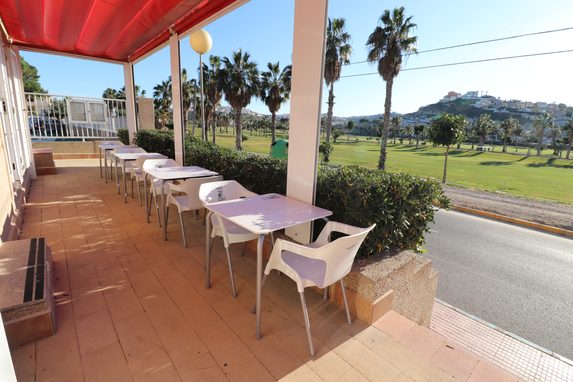 Revente - Commercial (Freehold) -
Ciudad Quesada - La Marquesa