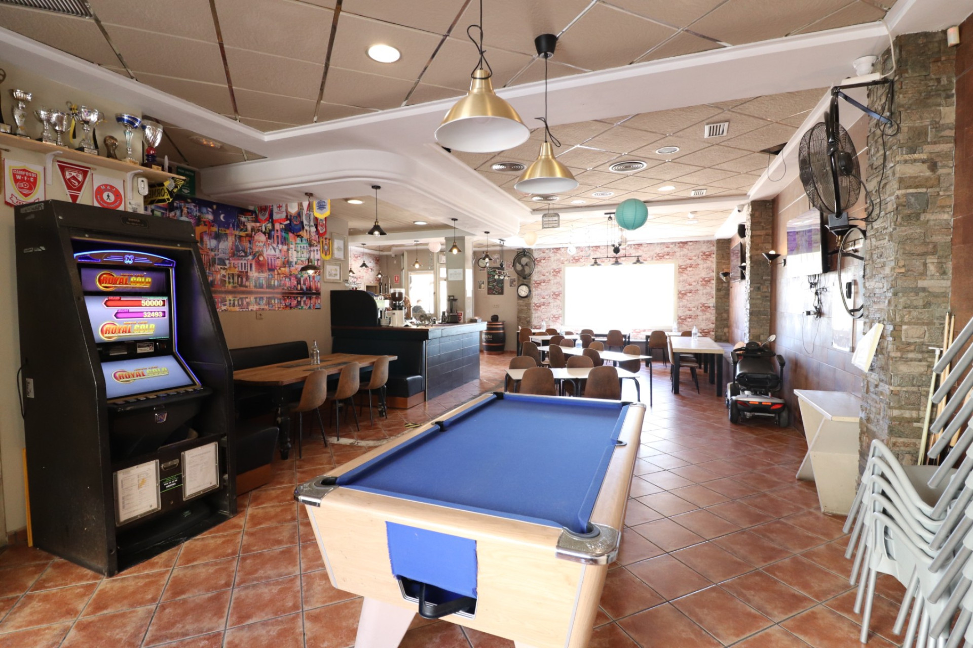 Revente - Commercial (Leasehold) -
Formentera del Segura - Formentera - Village
