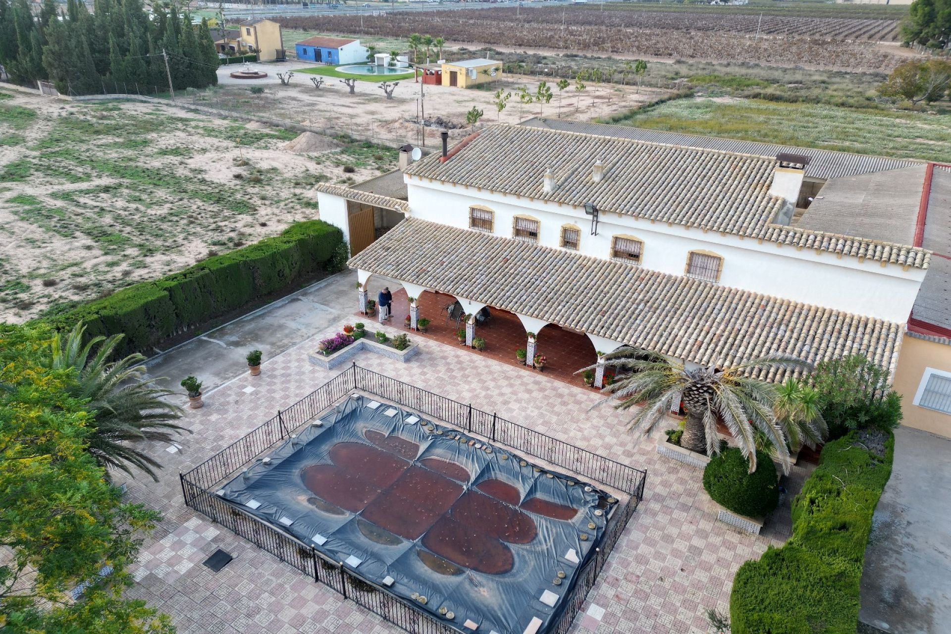 Revente - Country house -
Villena