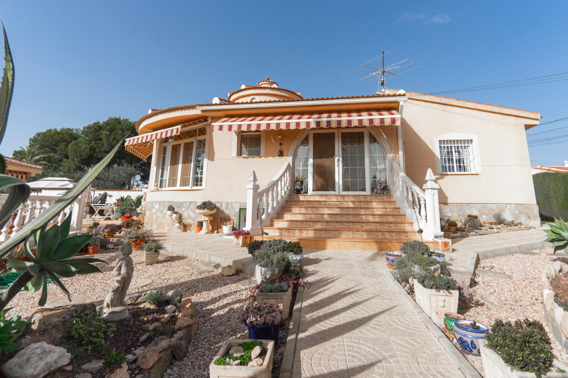 Revente - Detached Villa -
Ciudad Quesada