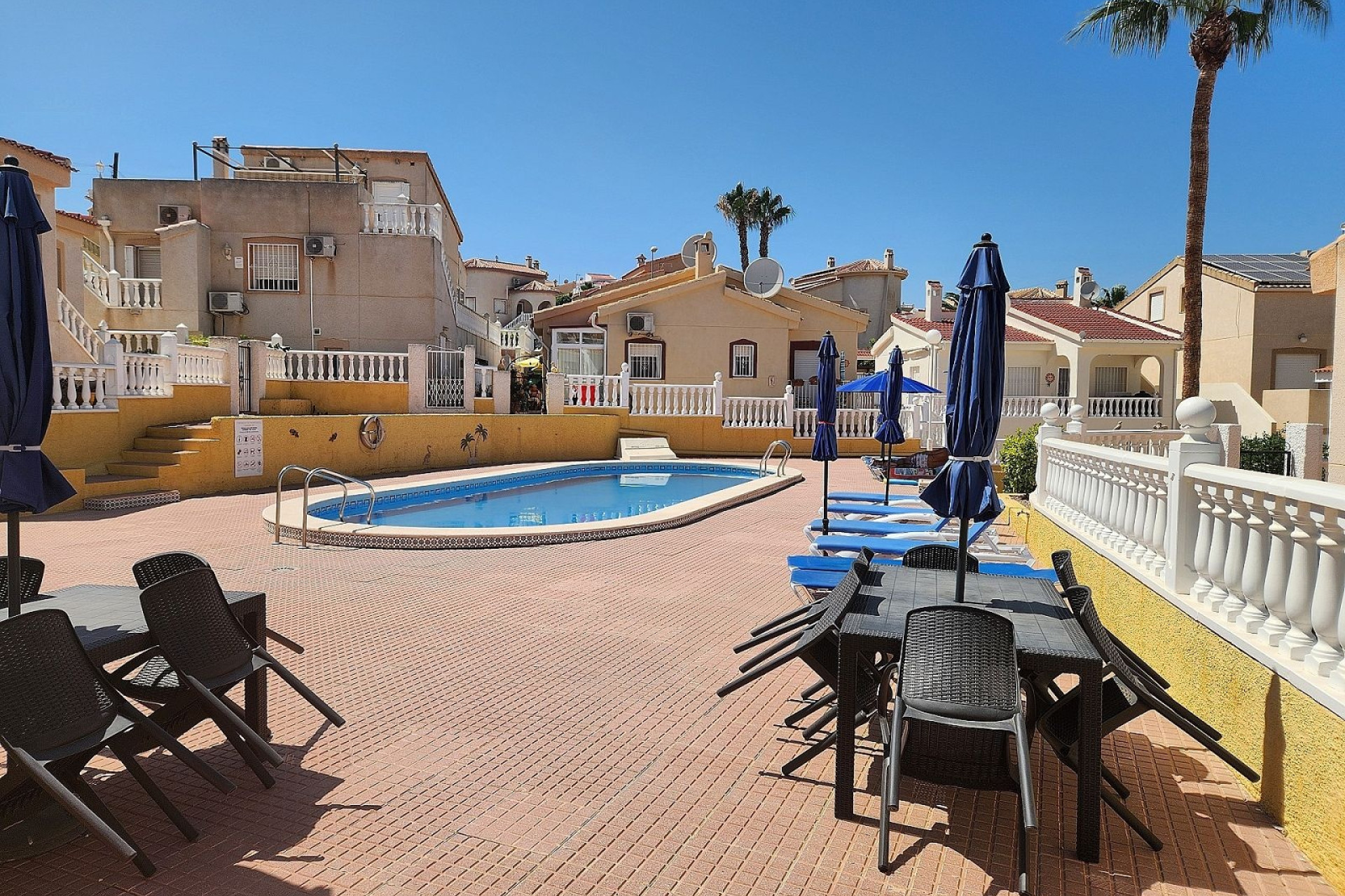 Revente - Detached Villa -
Rojales