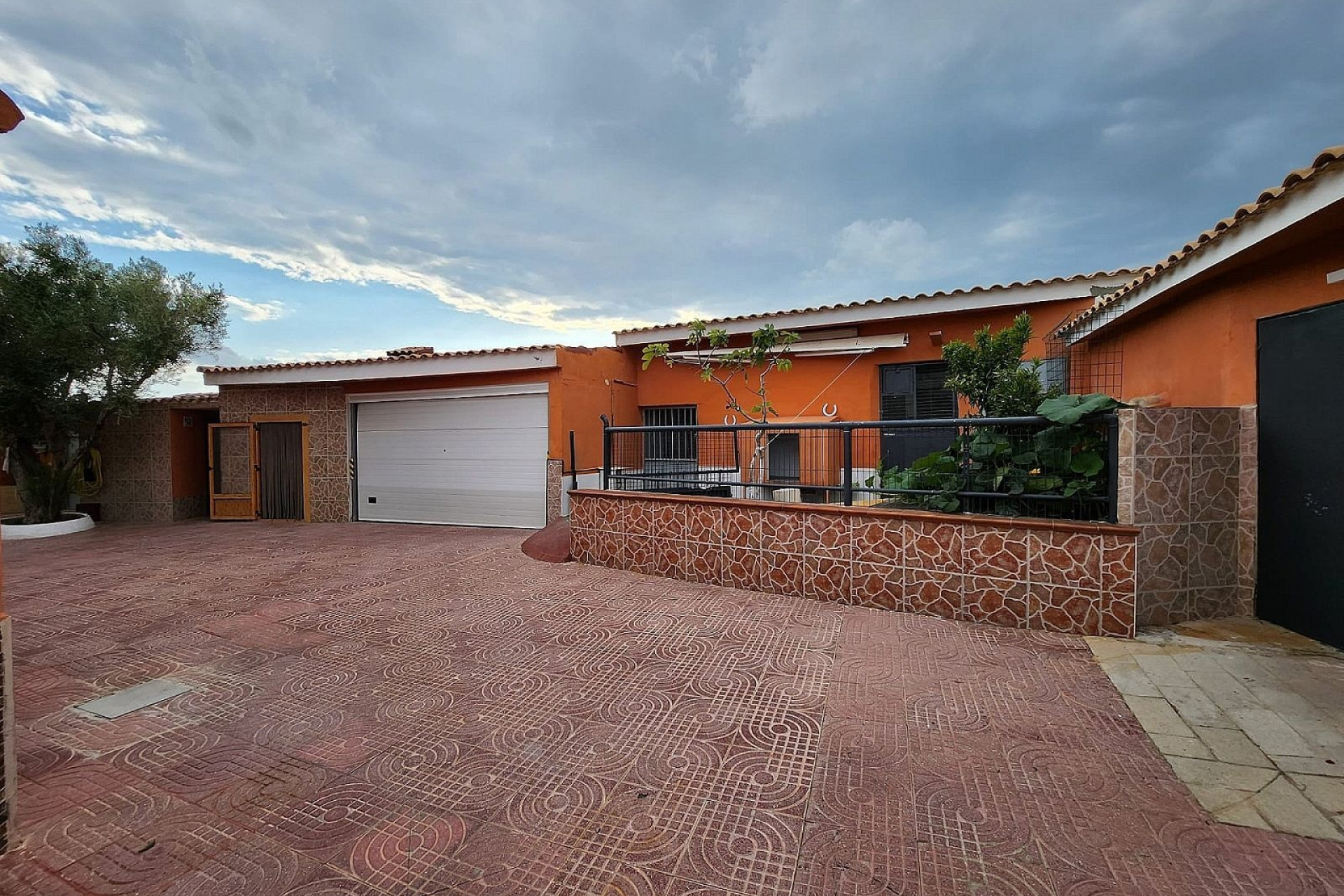 Revente - Detached Villa -
San Vicente del Raspeig