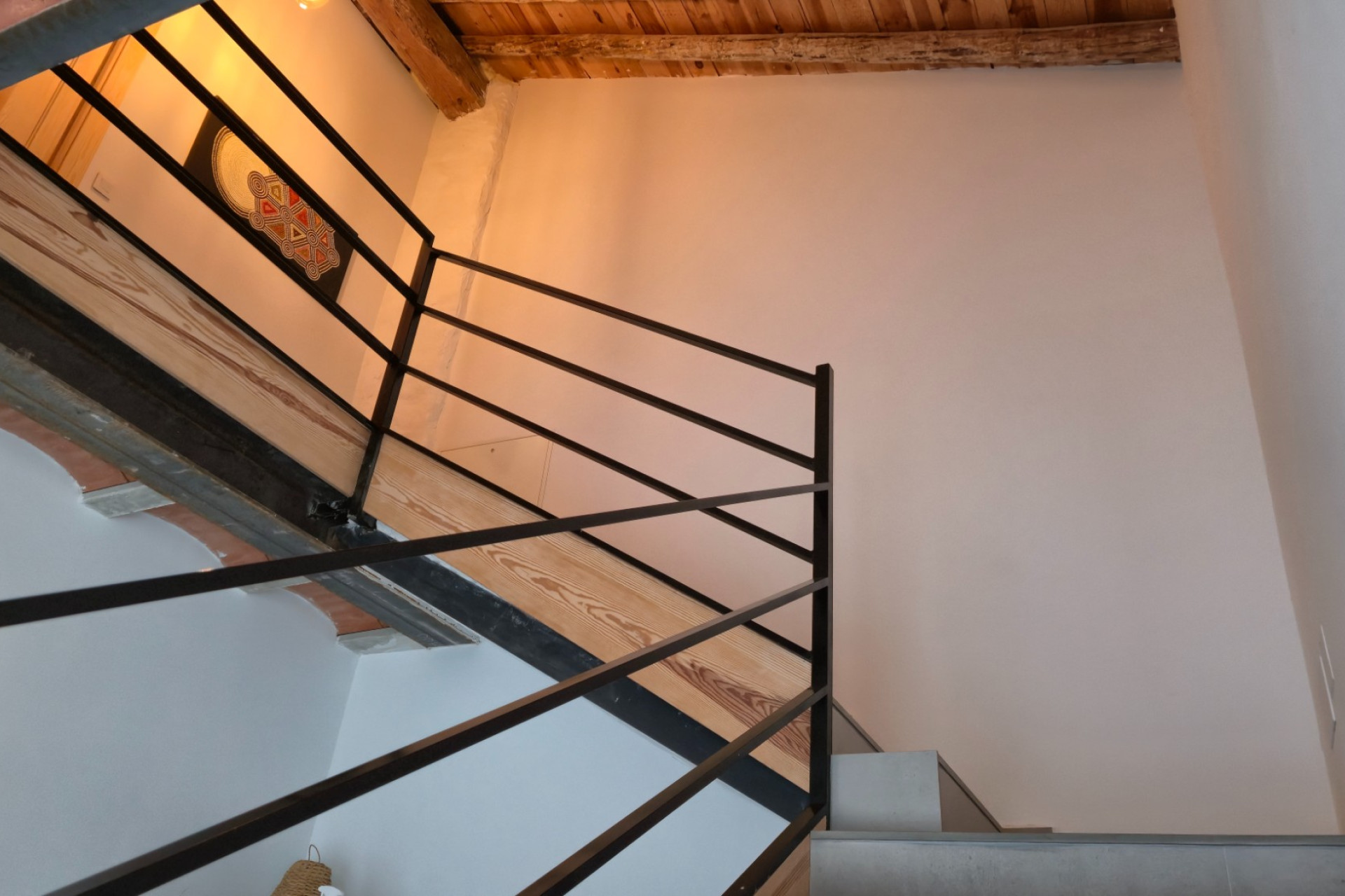 Revente - Local commercial -
Almansa