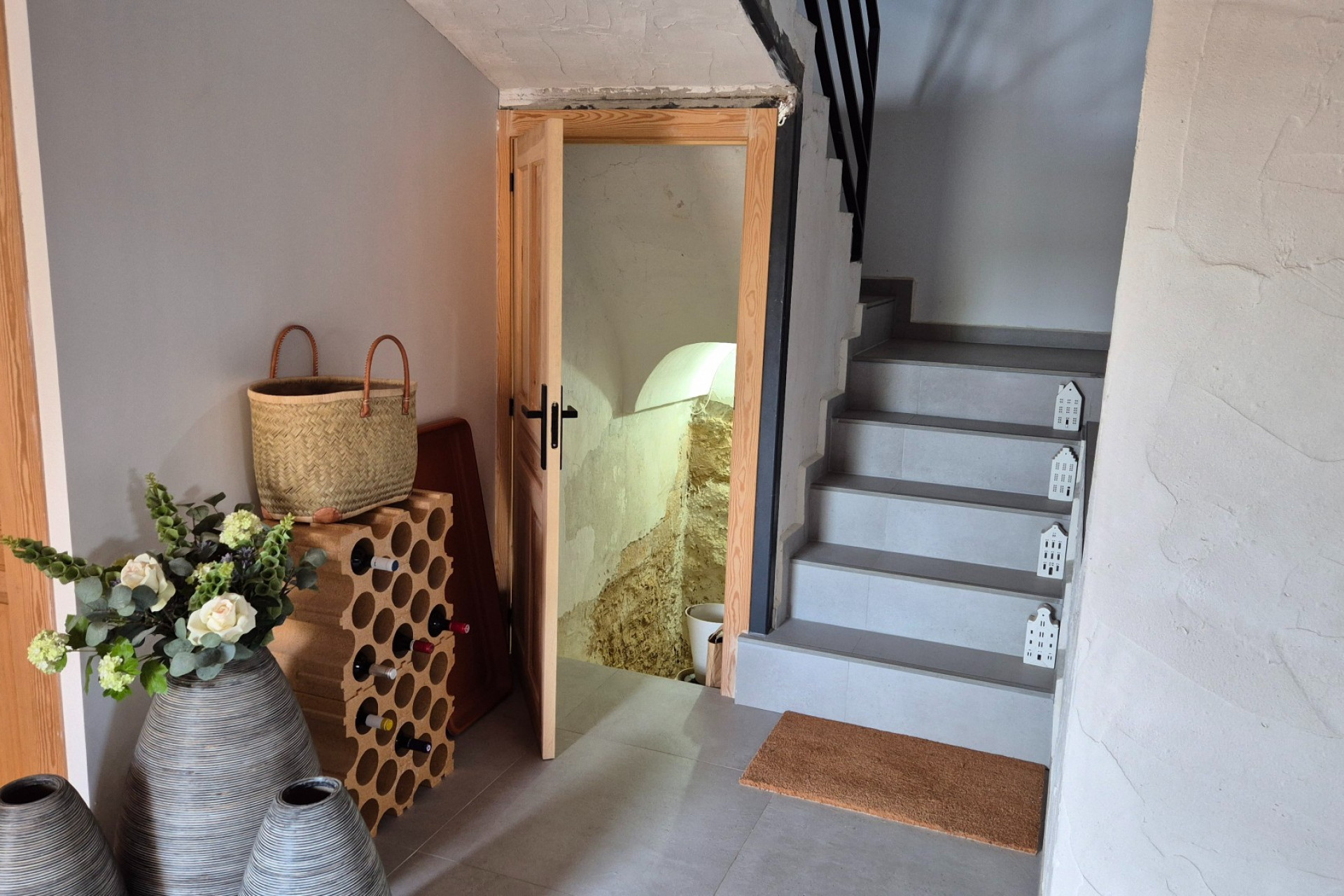 Revente - Local commercial -
Almansa