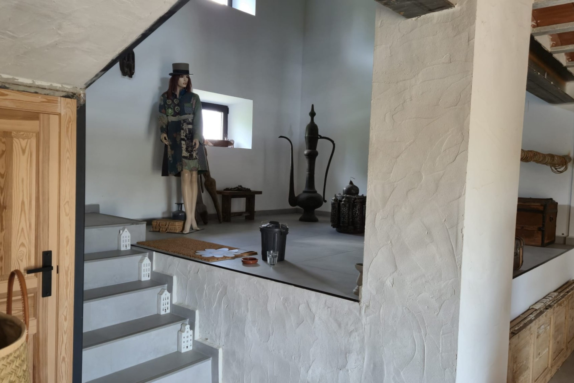 Revente - Local commercial -
Almansa