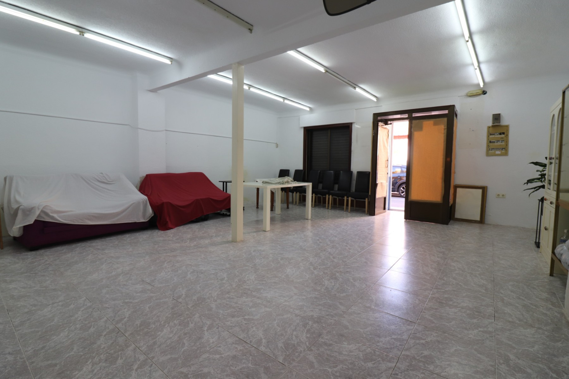 Revente - Local commercial -
Benijofar - Benijofar - Village