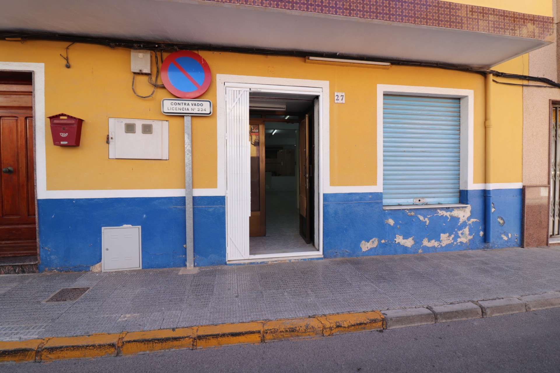 Revente - Local commercial -
Benijofar - Benijofar - Village