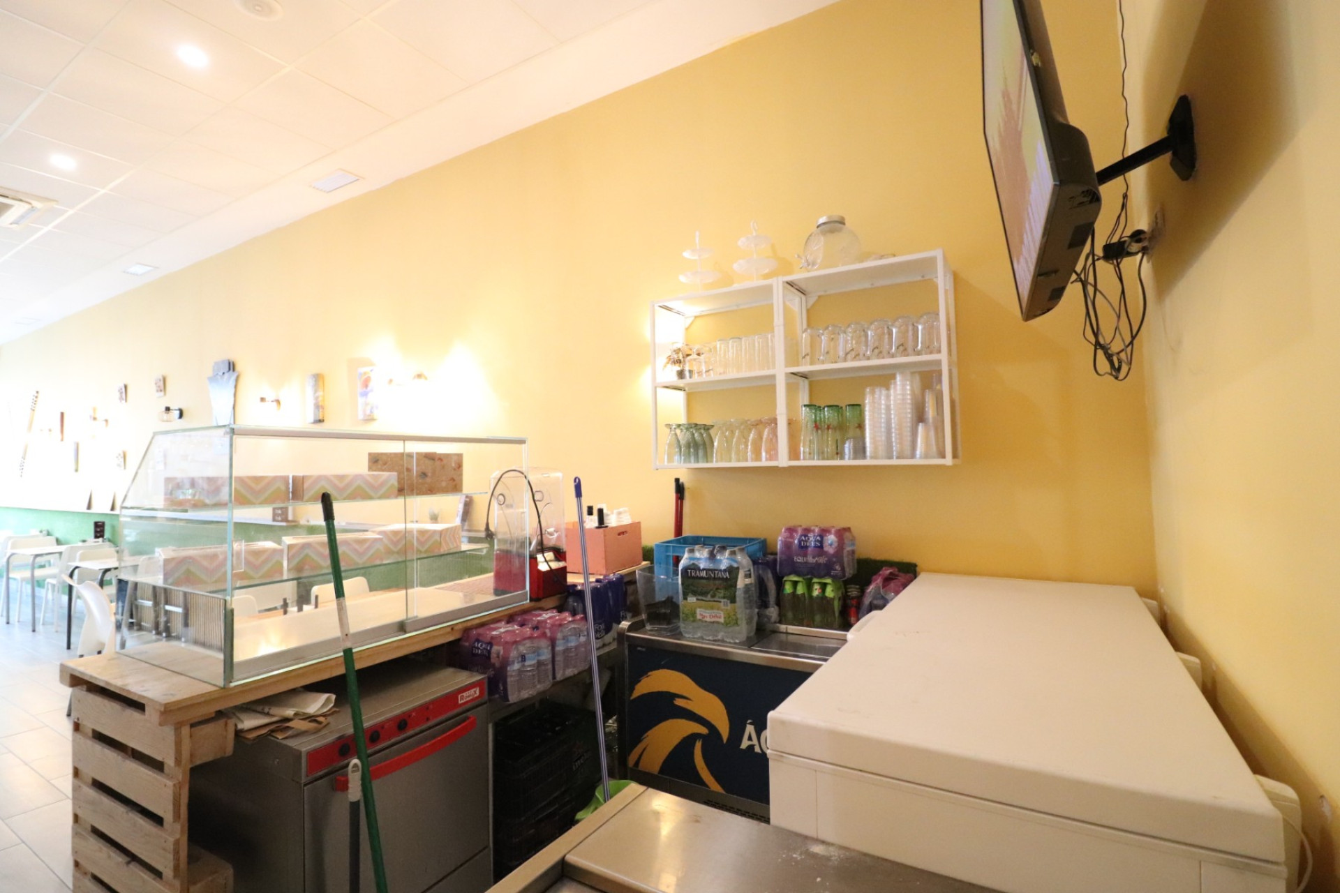 Revente - Local commercial -
Benijofar - Benijofar - Village