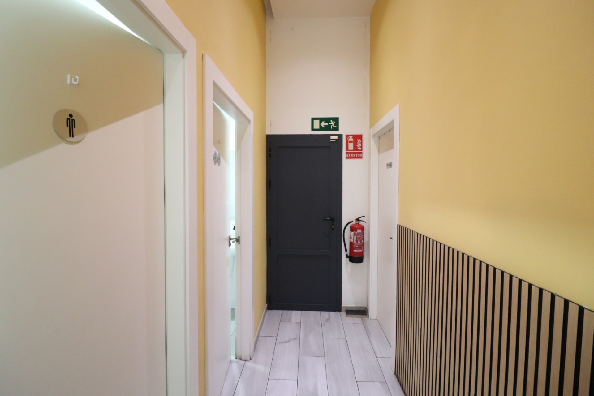 Revente - Local commercial -
Benijofar - Benijofar - Village